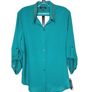 A Byer XL Emerald Hint of Mint‎ Studded Collar Cutout Back Button Up Shirt XL